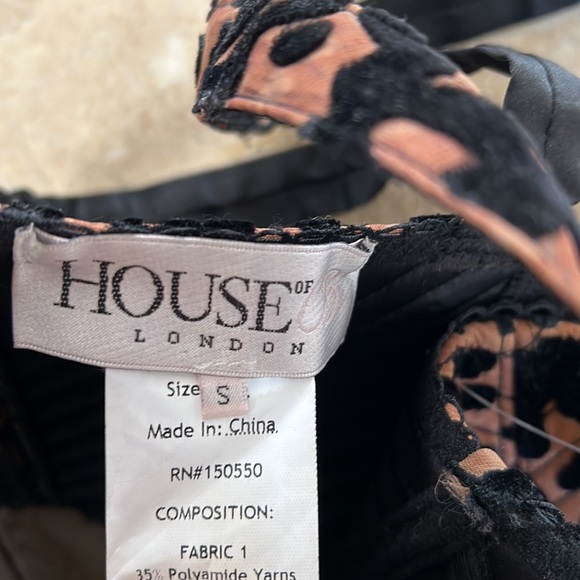 House of CB, London, leopard bralette - Picture 6 of 8